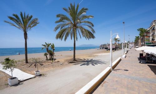 Rincon de la Victoria Apartment | Ocean View on the Beach in the Center of Town!