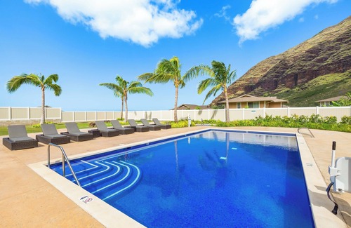 Makaha Valley House | Ocean View Home in Gated Makaha Valley Near Beach w/Full Kitchen & Bbq Grill