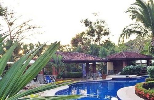 Herradura Apartment | Ocean View La Torre Herradura Bay near Los Sueños
