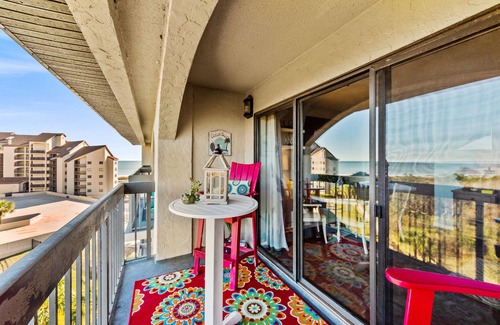 Arcadian Shores Condo | OCEAN VIEW- PETS ALLOWED!