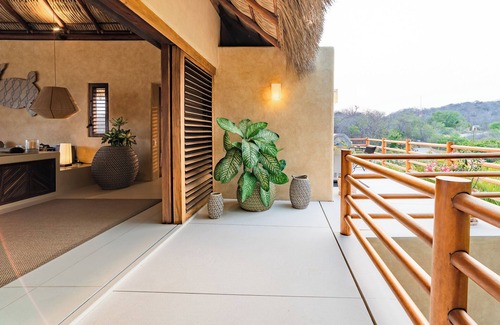 Santa Maria Huatulco Villa | Ocean View Villa + Beach Access & Resort Amenities