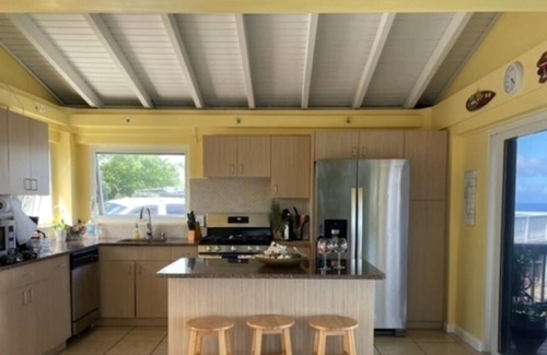 Rosendal Villa | Ocean view with pool - 5 min from beach!