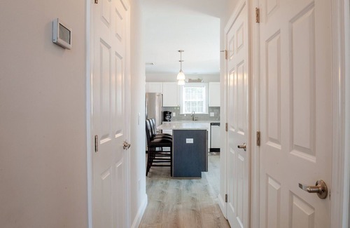 Narragansett House | Ocean Views,150 yards to Scarborough Beach, 6 Bedrooms, 3.5 Bathrooms