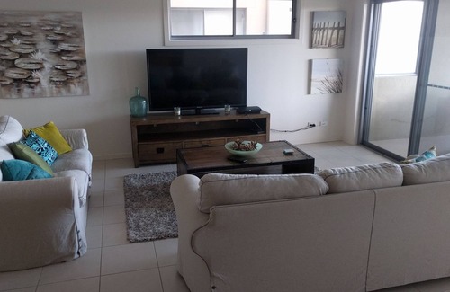 Red Head Apartment | Ocean Views from The Cove