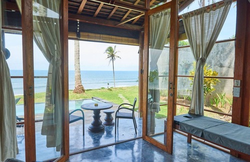 Suraberata House | OCEAN VIEWS, TRANQUILITY, MAYA SATORI @ BALIAN SURF BREAK
