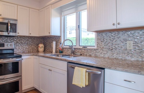 Eastward Look House | Ocean views, two minute walk to beach!