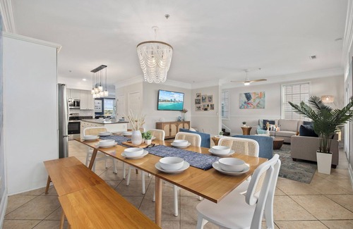 Ash House | Ocean Views/Steps to Beach+Pier/Sleeps 20/Golfer's Dream/Bag Drop/HotTub/Pool