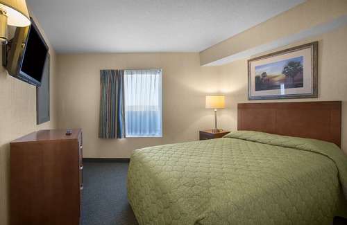 Arcadian Shores Resort | Oceanfront 3 Bedroom Condo w/Gorgeous View + Official On-Site Rental Privileges