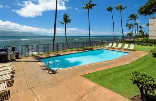 Maalaea House | Oceanfront Abode Remodeled in 2021 Sleeps 6