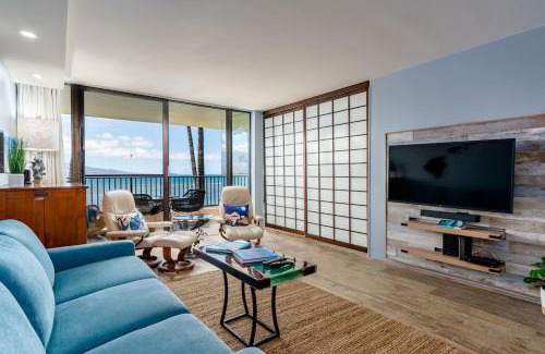 Maalaea House | Oceanfront Abode Remodeled in 2021 Sleeps 6