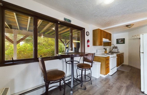 North Douglas Apartment | Oceanfront Apartment with Sauna and Covered Deck
