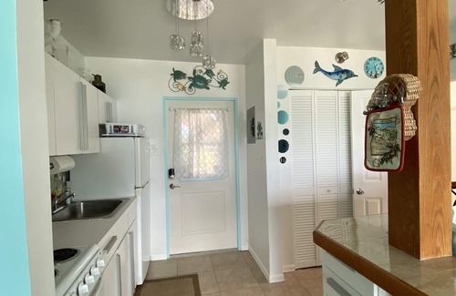 Great Cruz Bay Condo | Oceanfront Beach Luxury Retreat