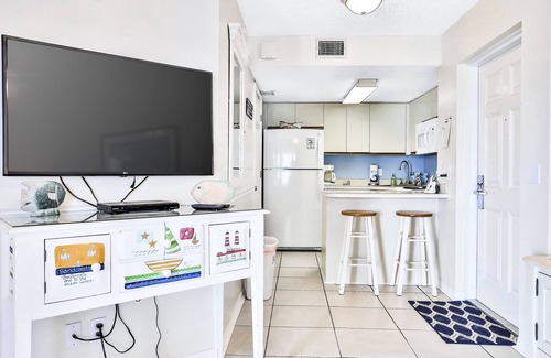 Cape Caneveral Beach Gardens Condo | Oceanfront Condo with Shared Pool and Hot Tub, Ocean View, and High-Speed WiFi