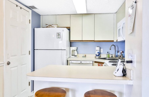 Cape Caneveral Beach Gardens Condo | Oceanfront Condo with Shared Pool and Hot Tub, Ocean View, and High-Speed WiFi