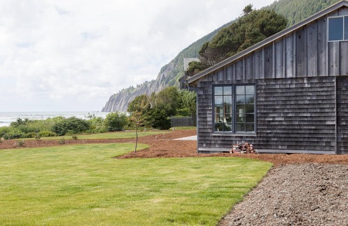 Neahkahnie Beach Cottage | Oceanfront Cottage
