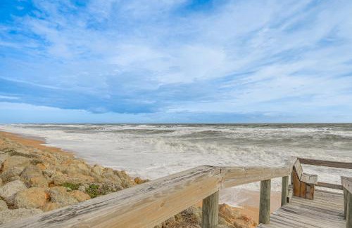 Flagler Beach Apartment | Oceanfront Flagler Beach Condo with Community Pool