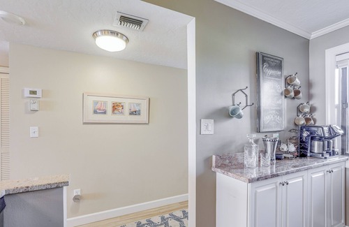 Fort Pierce Shores Condo | Oceanfront Fort Pierce Condo: Pool & Beach Access!
