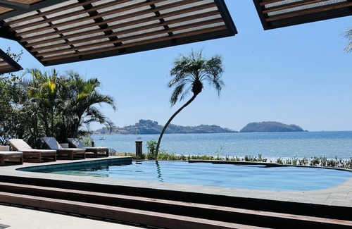 Potrero Villa | Oceanfront Oasis - 9BR Infinity Pool Villa