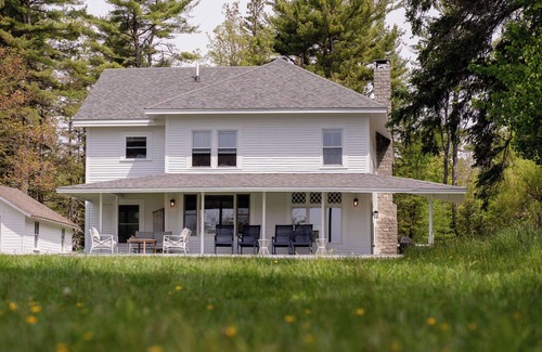 Lamoine Beach Cottage | Oceanfront-shore access-fire pit evenings-Acadia NP Mountain views