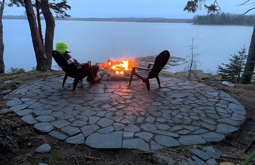 Milbridge Cottage | Oceanfront Sunset View Cottage w/Fire Pit - Near Acadia & Bar Harbor