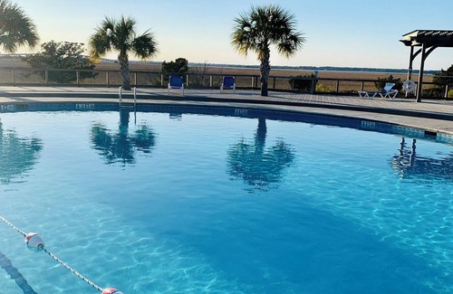 Oceanmarsh Subdivision Condo | Oceanfront 2 Bedroom Condo in Beach Resort: Paradise and Pools