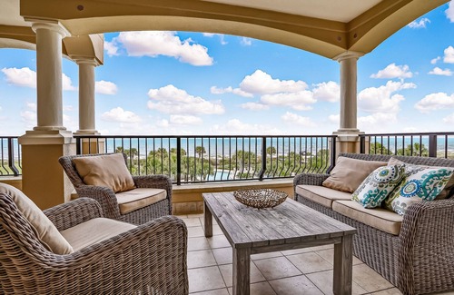 Fernandina Beach Villa | Oceanfront villa with sunrise/sunset views, pool & AC - dog-friendly