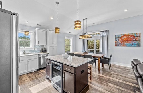 Ocean Hill House | Oceanside, Private Pool, Hot Tub, Close to Lighthouse, Community Amenities, VOH23, The Strandhaus