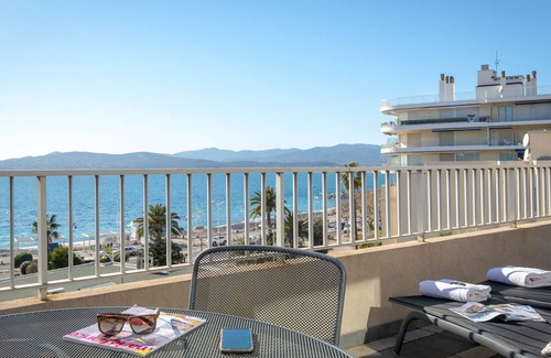 Saint-Raphael Apartment | Oceanview Gem: 2BR Apt with Terrace, Beach & City Center Access