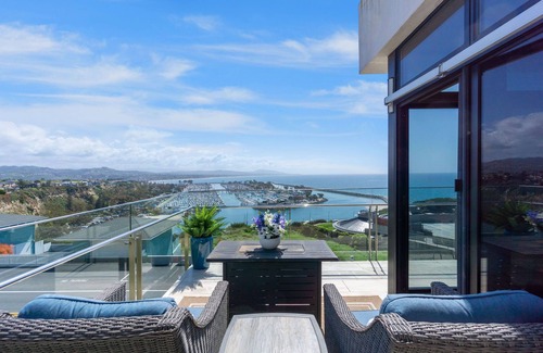 Dana Point Condo | Oceanview luxe condo, deck & sauna - Harbor Haus