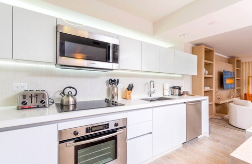 South Beach Condo | Oceanview Private Condo at 1 Hotel & Homes -0906