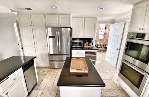 Mission Viejo Villa | OCLuxeBnB: Resort-Style Extended Stay Home by the Lake