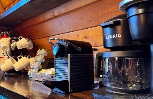 Guntersville Cabin | Oct 12-17 Open! Book Fam A-Frame! Walk to Lake!