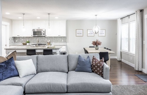 Heber House | OCT-NOV PROMO Buy 4 get 5th free- Pet-friendly- Sleeps 18- Hot tub
