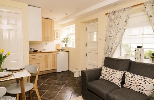 Ripon House | October Cottage