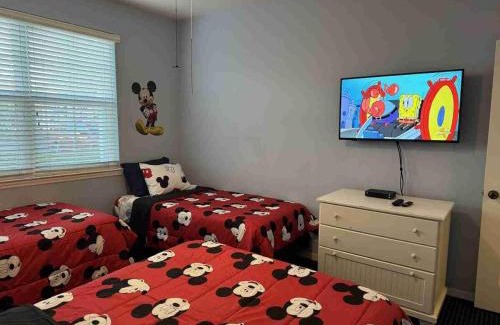 Kissimmee Apartment | October Deal Only 97 - dollars Family Villa with a Pool FREE Disney Shuttle - 2 Bedrooms, 2 Baths -Sleeps 8- 3019