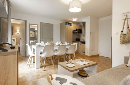 Sarlat-la-Caneda House | Odalys Référence Les Côteaux de Sarlat by Interhome