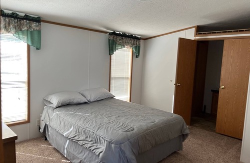 Odessa House | Odessa Lodge 3bd/2ba-Close to hunting, fishing, hiking and Lake Fun