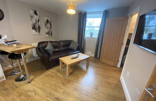 Barnard Castle Apartment | OFF SITE Studio Apartment Ensuite at The Three Horseshoes Hotel