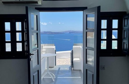 Oia Apartment | Oia Collection