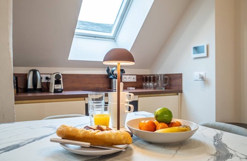 Tours City Centre Apartment | OIQIA Palace Hôtel N°4