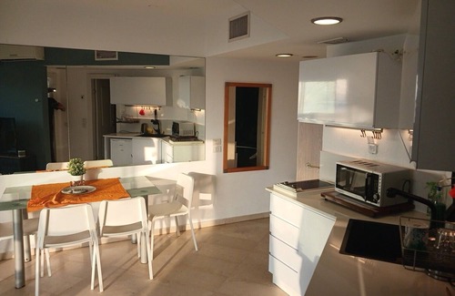 Herzliya Pituach Apartment | Okeanos bamarina hotel