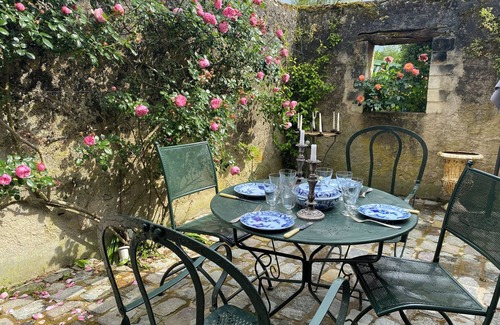 Le Grand-Pressigny House | Old barn renovated like a fairy tale