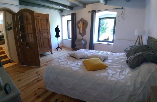 Lantriac Other | Old farm renovated in a contemporary style