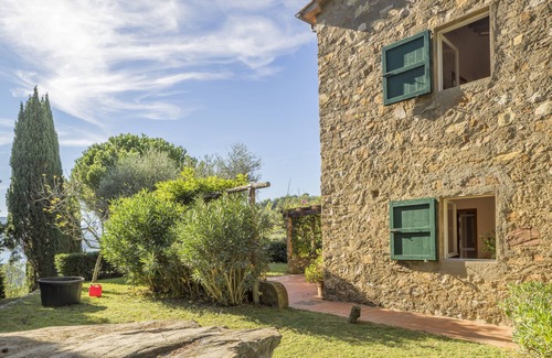 Bagnaia House | Old farmhouse at Elba overlooking two seas