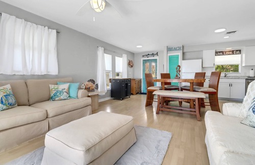 Bonita Bay House | Old Florida Waterfront Duplex! Close to Beach! Bikes, Kayak & Over $100 of Free Daily Activities!