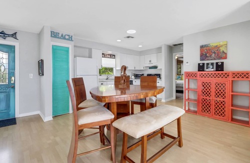 Bonita Bay House | Old Florida Waterfront Duplex! Close to Beach! Bikes, Kayak & Over $100 of Free Daily Activities!