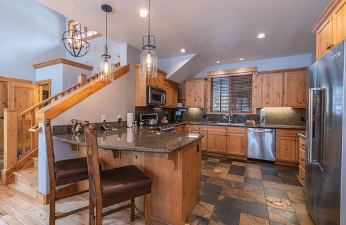Truckee House | Old Greenwood Townhome 12B