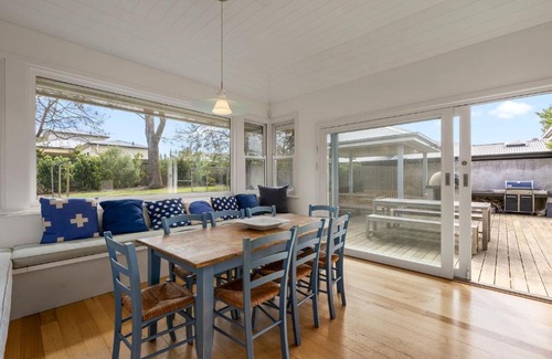 Point Lonsdale House | Old Lonsdale Classic on Kirk