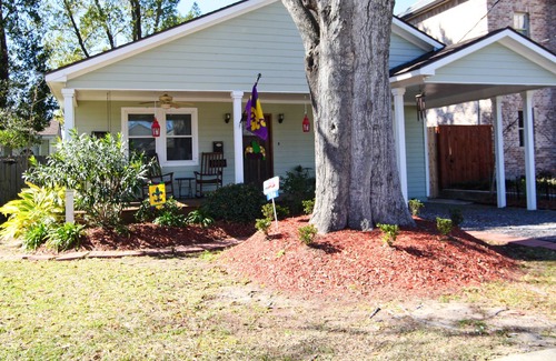 Metairie House | Old Metairie Cottage - A Hidden Jewel minutes from the French Quarter