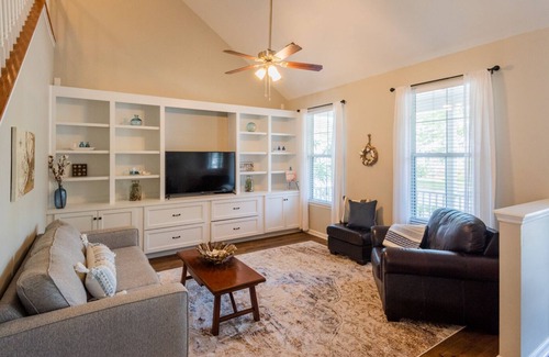 Old Town Bluffton House | Old Town Bluffton Retreat